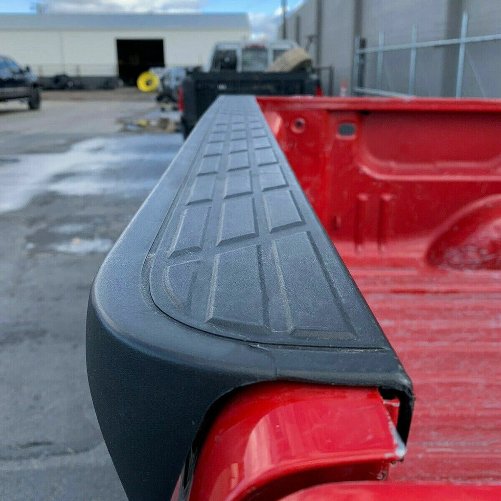 Tailgate Spoiler Molding Cap for Chevy Silverado Sierra (2007–2014)