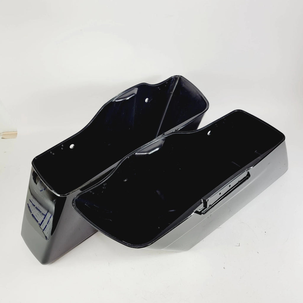 Saddlebags Bottoms for Harley Davidson Street Glide (2021) - Vivid Black