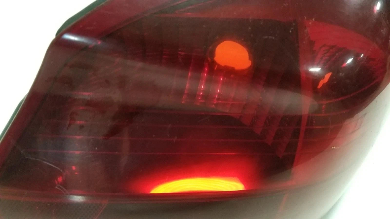 RH Passenger Brake Tail Light for Lincoln Continental (1998)
