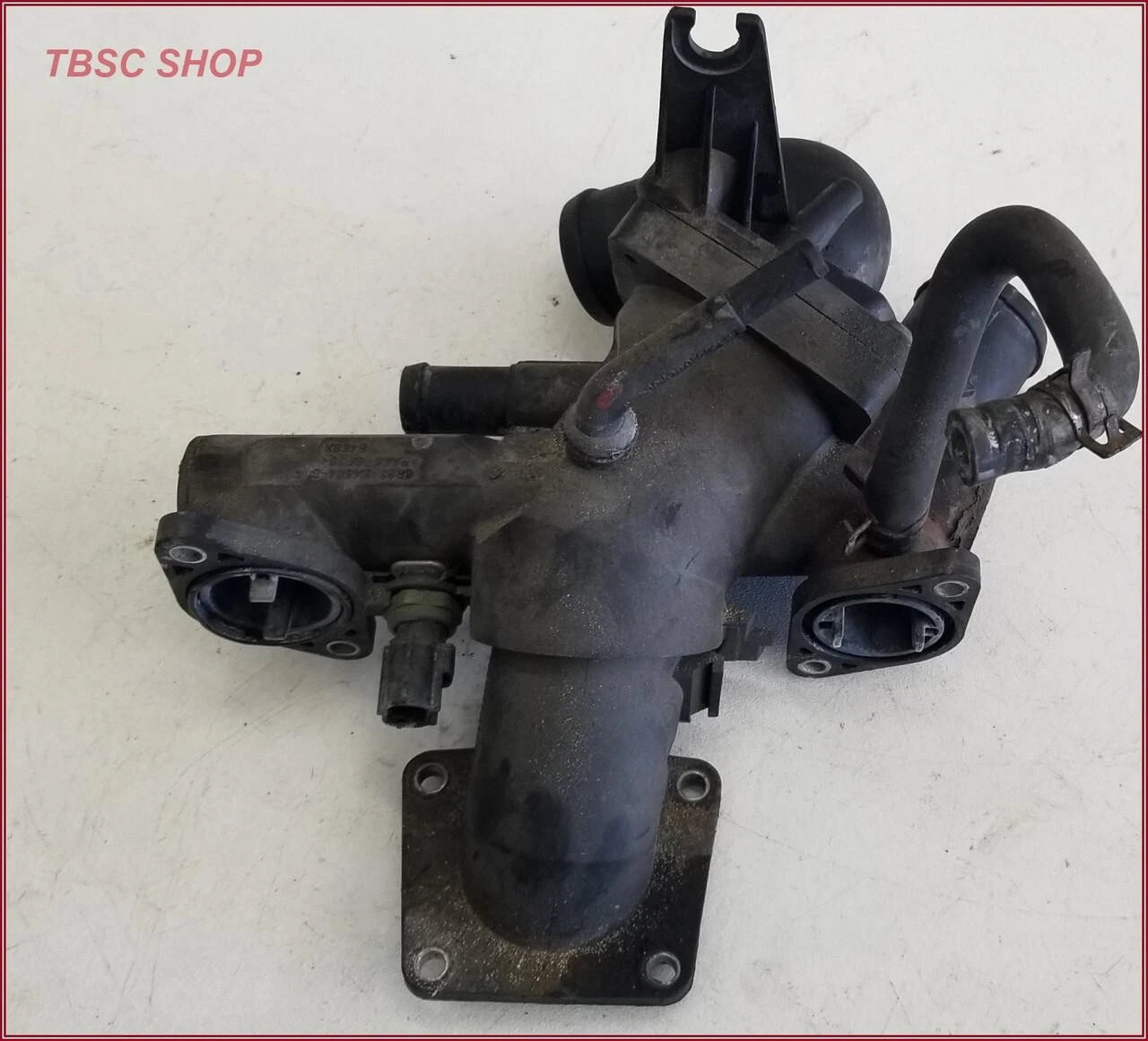 Engine Coolant Thermostat for Jaguar XF XJ8 XK S-Type 4.2L V8 (2006–2010)