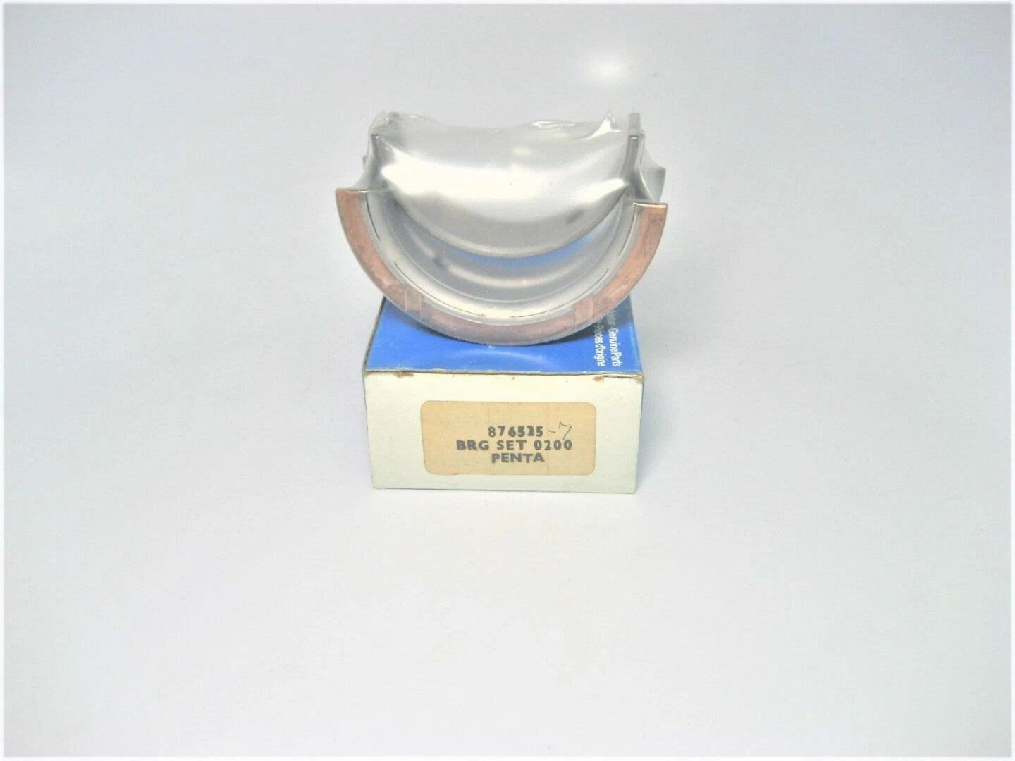 Set of 2 Over Bearings for Volvo Penta 876525 (Marine Engine)