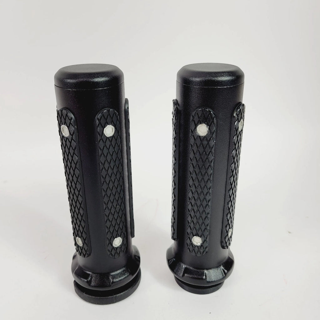 Black Endgame Hand Grips for Harley-Davidson (OEM 56100394)