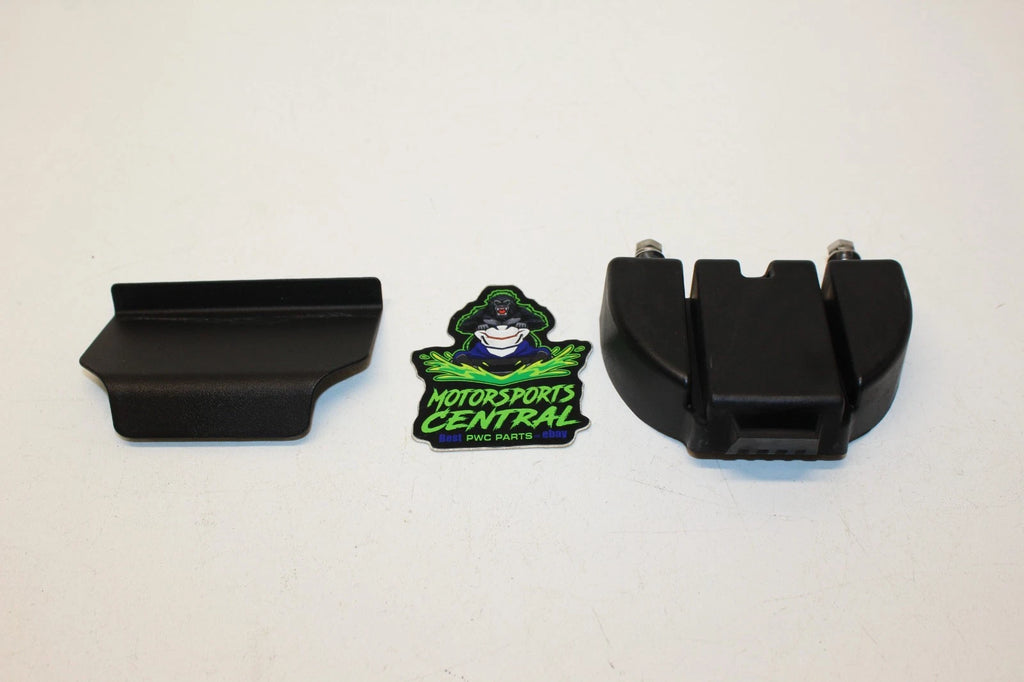 Lid Lock Hook with Seal for Yamaha VX VXS VXR GP1800 GP1800R (2015–2022) F2X-U517F-00-00