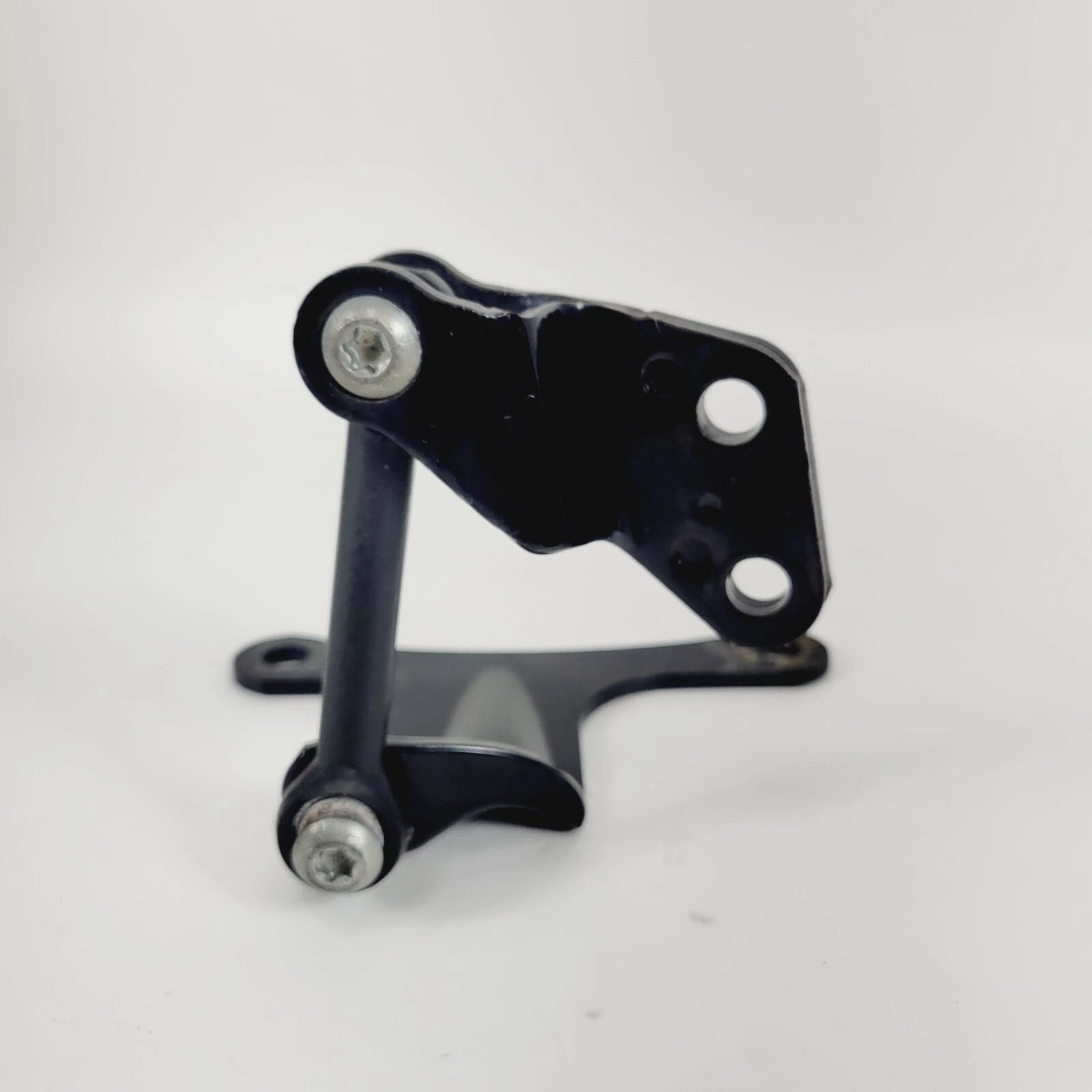 Engine Motor Mount Bracket for Harley Davidson Iron 883 XL883 1200 (2004–2022)