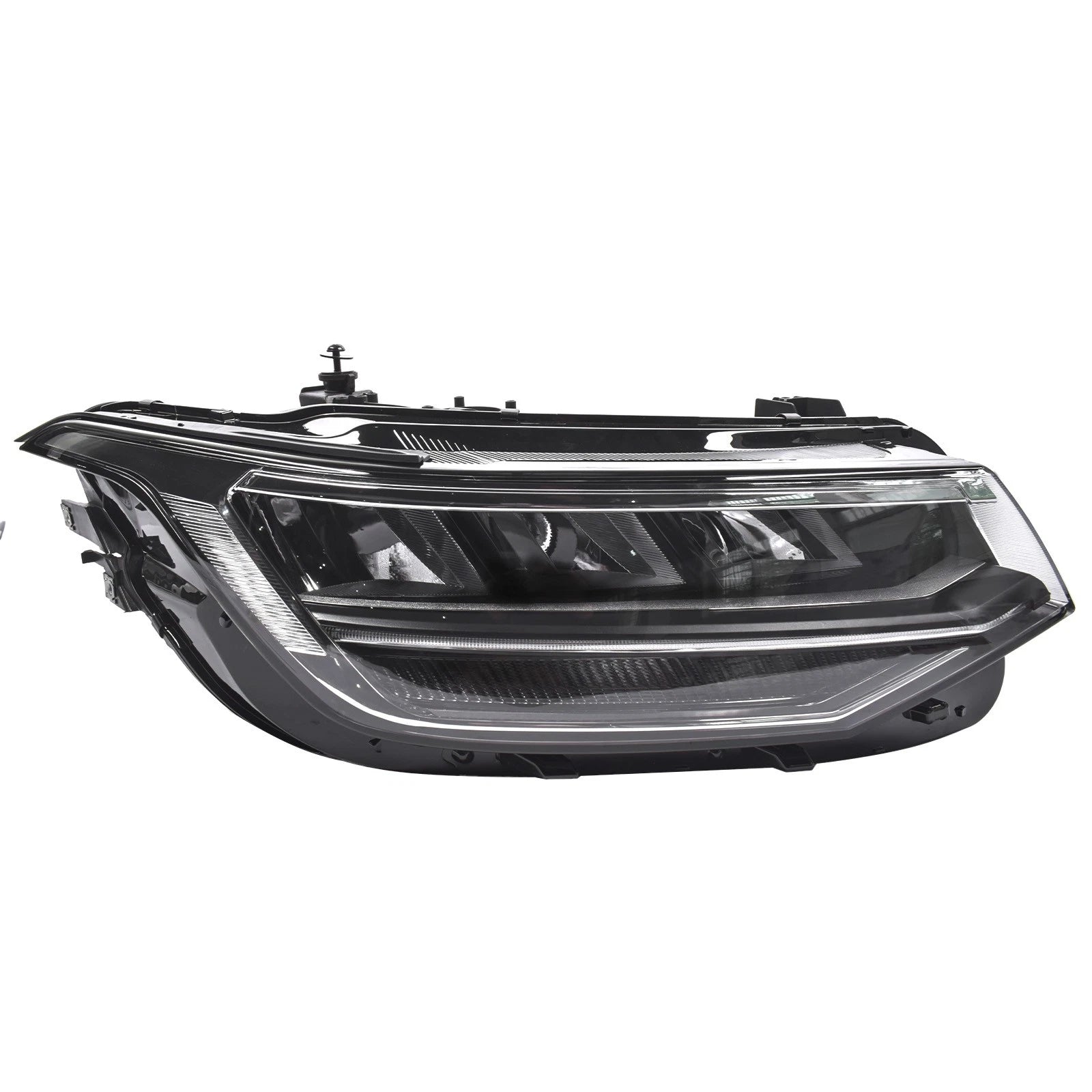 LED Right Headlight for Volkswagen Tiguan (2022–2024)