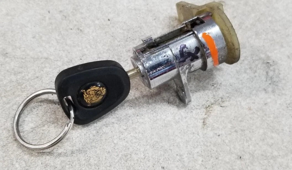 Door Lock and Key for Jaguar XJ6 XJ8 XJR VDP (1995–2003)