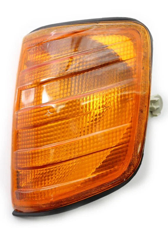 Front Signal Lamp Parking Light for Mercedes E-Class W124 (1985–1995)