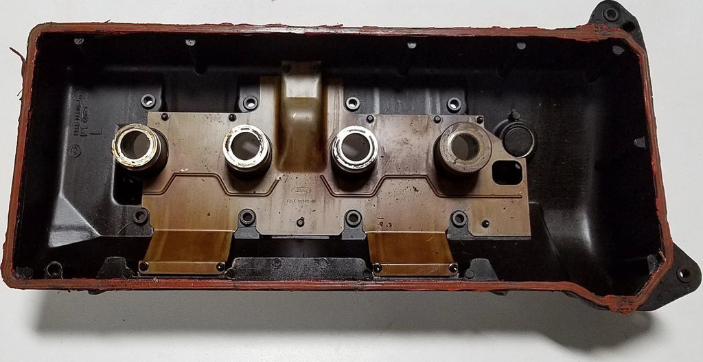 Valve Cover for Lincoln Mark VIII (1993–1996) 4.6L Driver Side