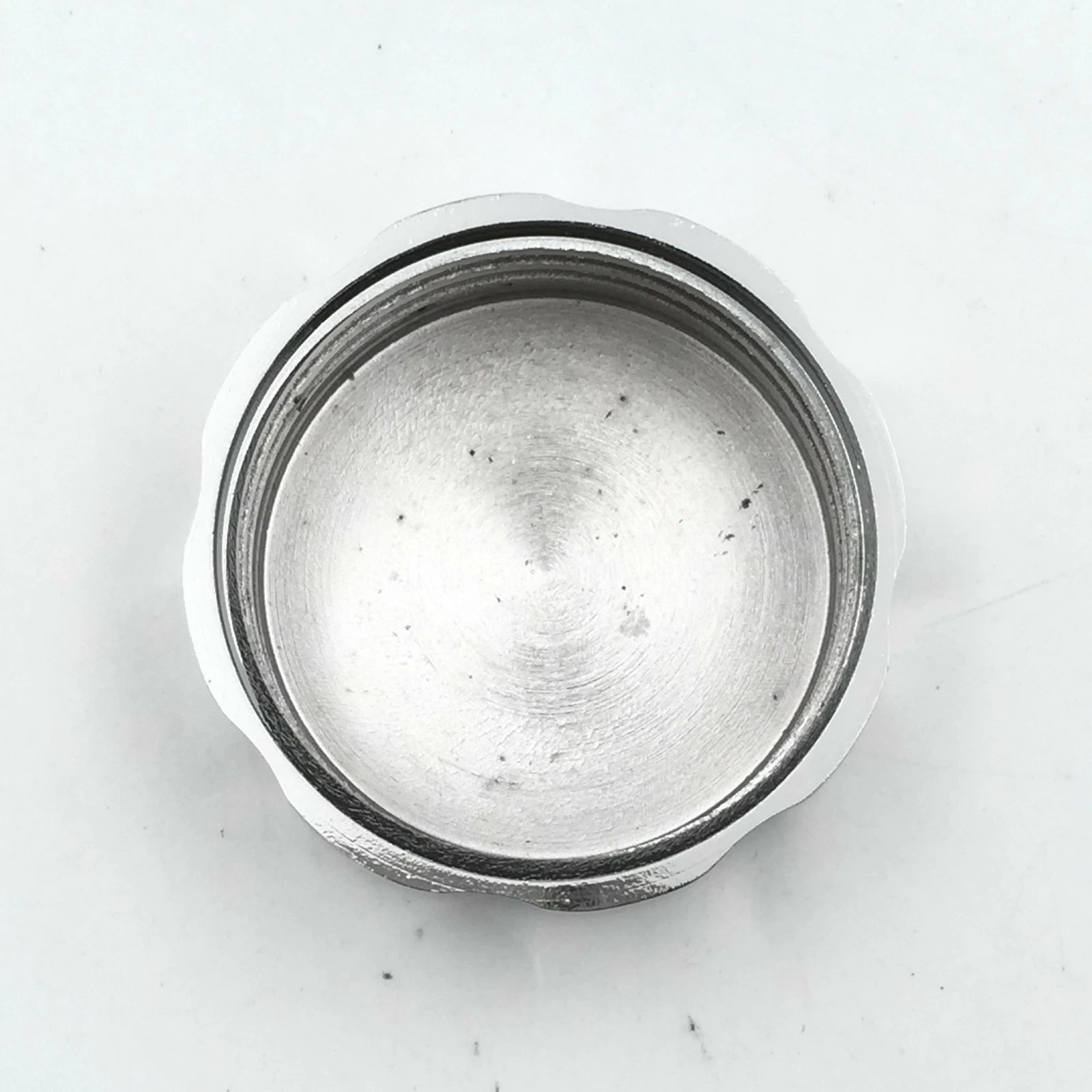 Fluid Reservoir Cap Cover for Yamaha YZF R6 (2003–2005), YZF R6S (2006–2008), YZF R1 (2004–2008) Chrome