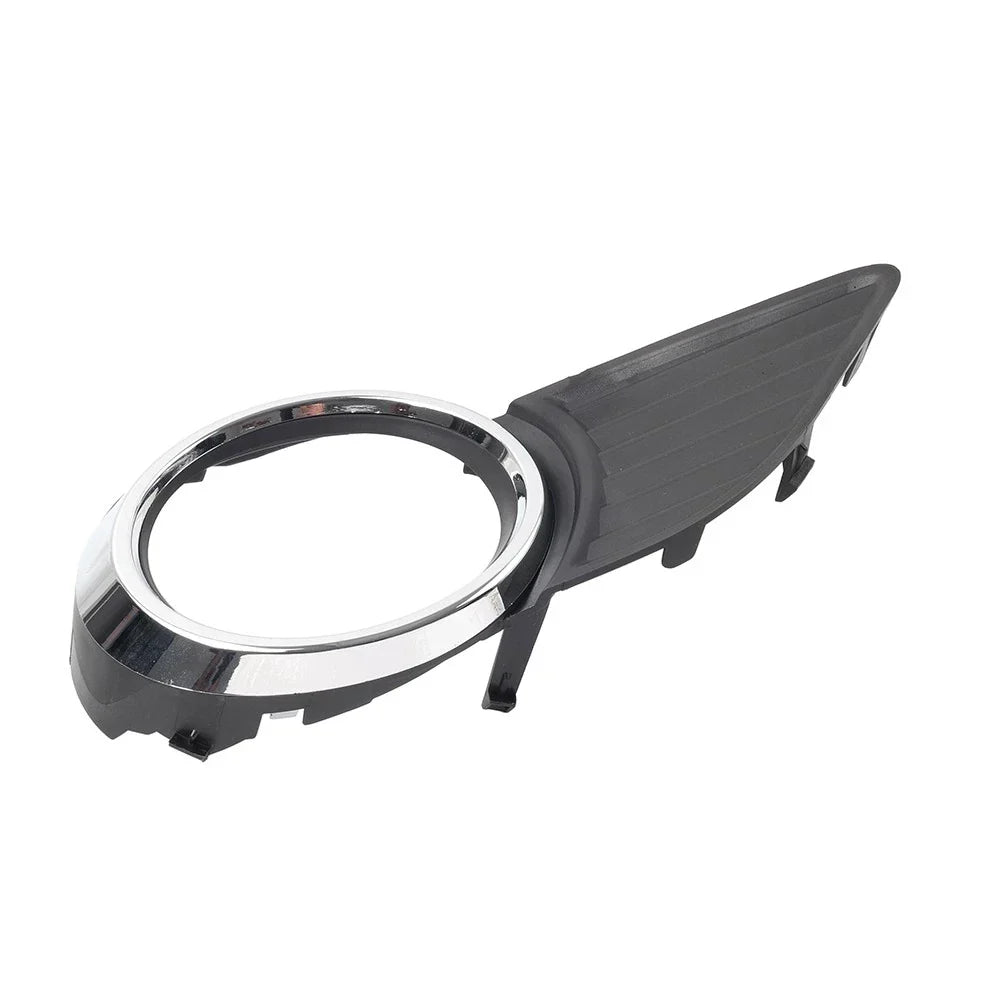 Front Right Fog Light Bezel Cover for Toyota Sienna (2011-2017)