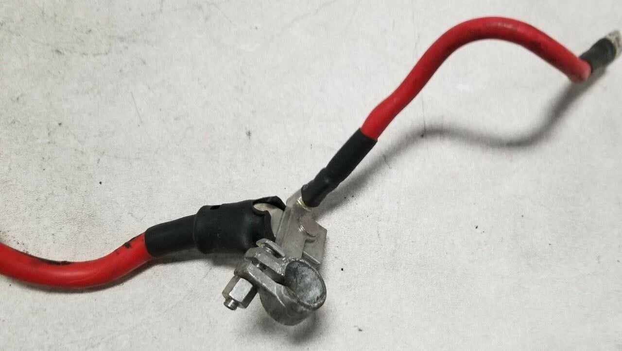 Positive Battery Trunk Cable for Jaguar S-Type (2004–2008)