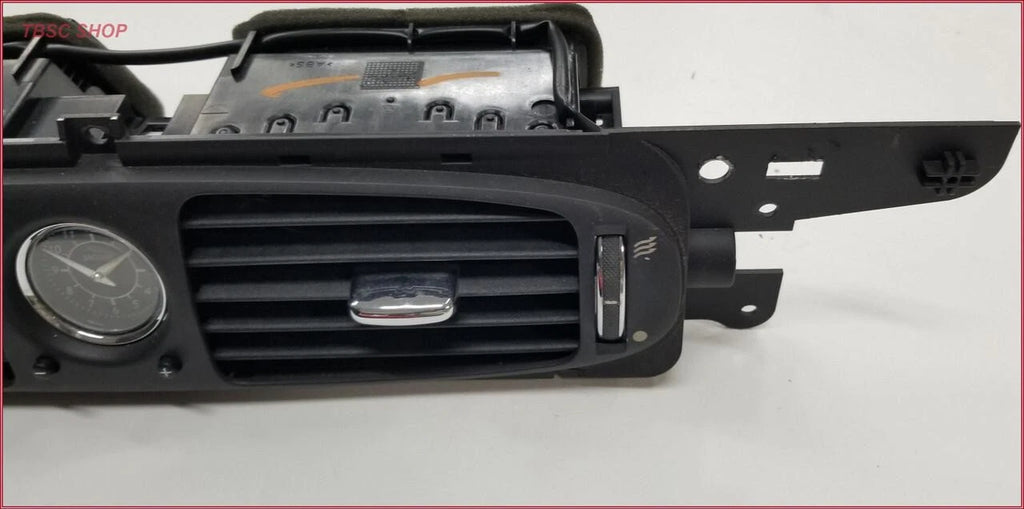 Center Dash Vent Assembly with Clock for Jaguar XJ8 XJR (2004–2007) 2W9F-15000-A