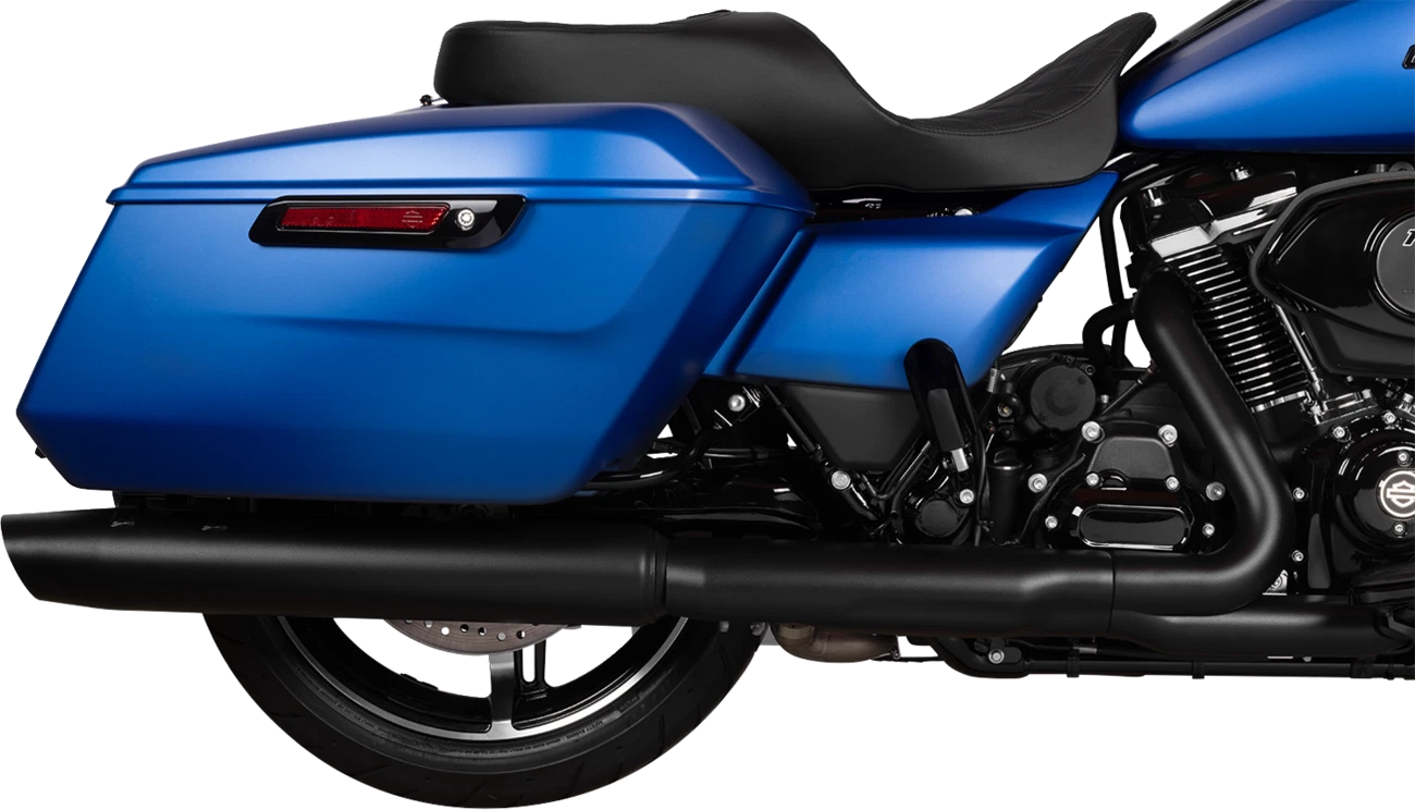 Freedom Seat for Harley-Davidson (2014–2023) - Vinyl - Double Diamond Black Stitch