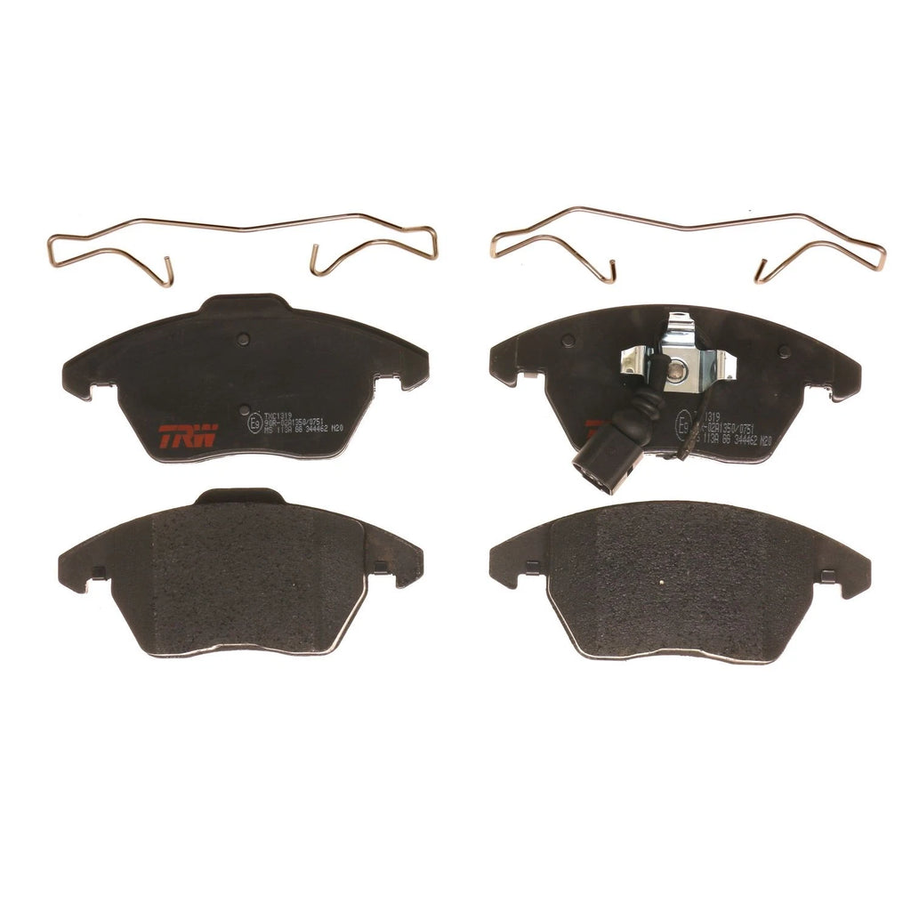 Set of 4 Disc Brake Pads for Volkswagen CC (2009–2017)