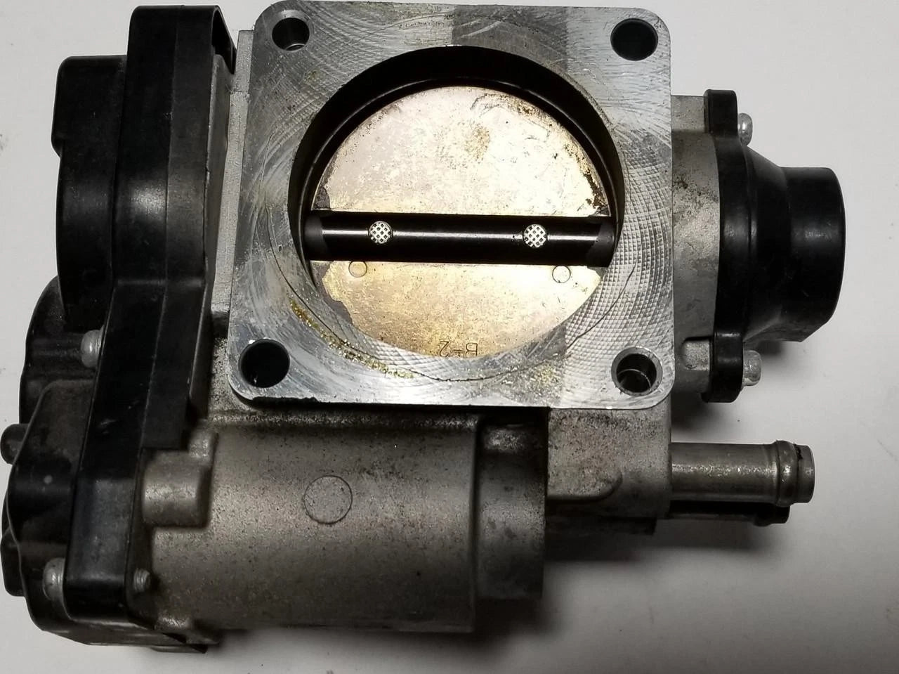 Throttle Body for Jaguar X-Type (2001–2004) S-Type (2002.5–2005) 1X439F991-XX V6 3.0L