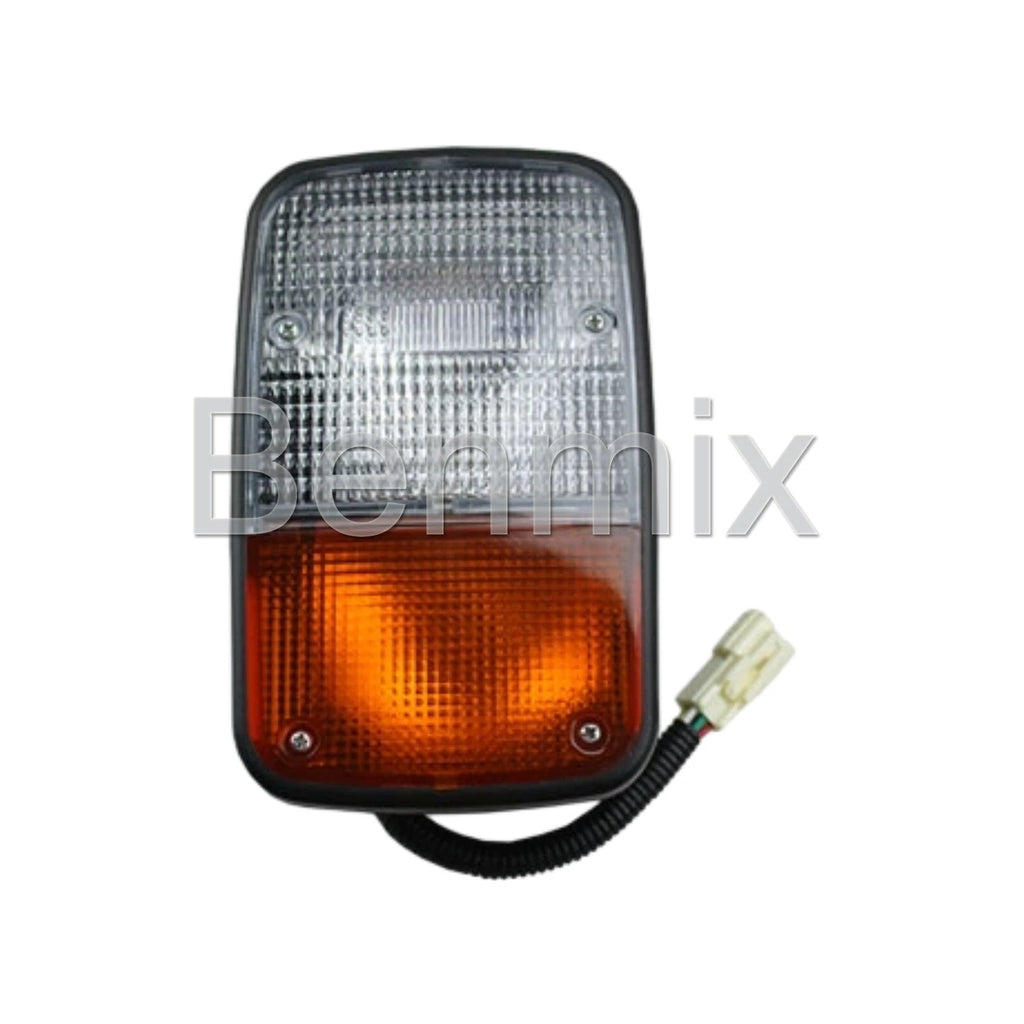 Head Combo Lamp Assembly 56540-13132-71 for Toyota Forklift (7FB10–30, 8FBN15–30)