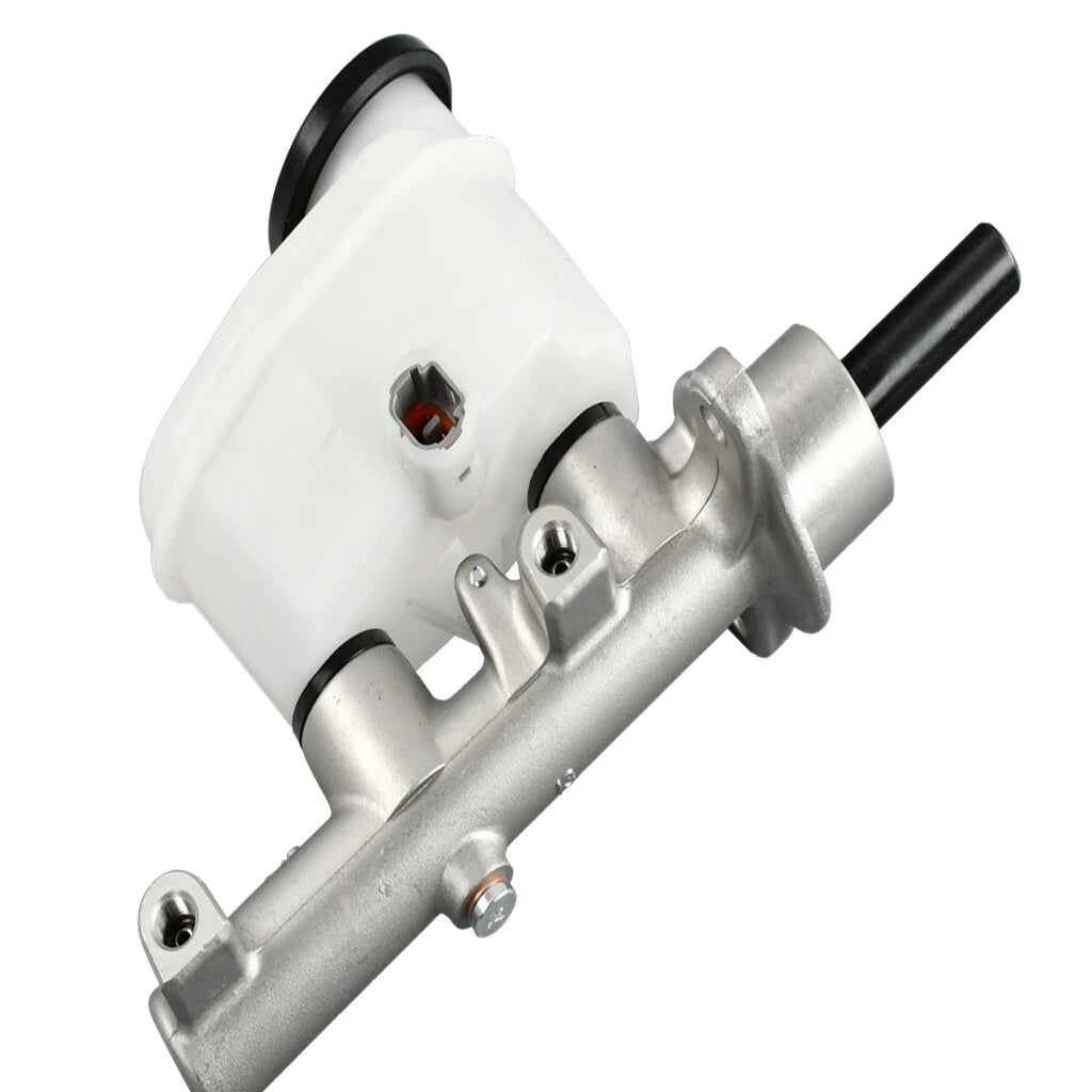 Brake Master Cylinder M630118 MC390824 for Toyota Tacoma (2001–2004)