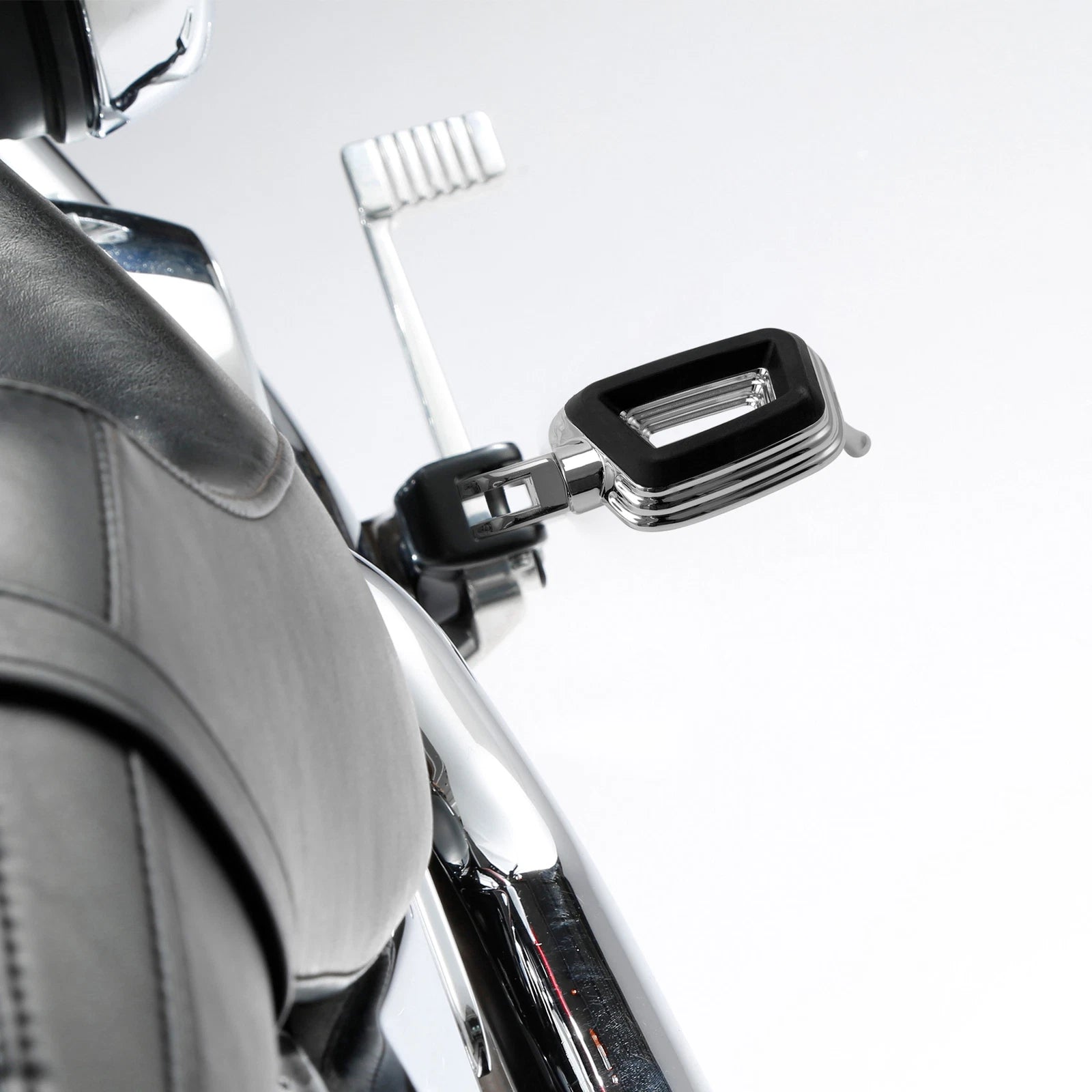 Driver Footpeg Pegs for Harley Softail Sportster (2021–2023)