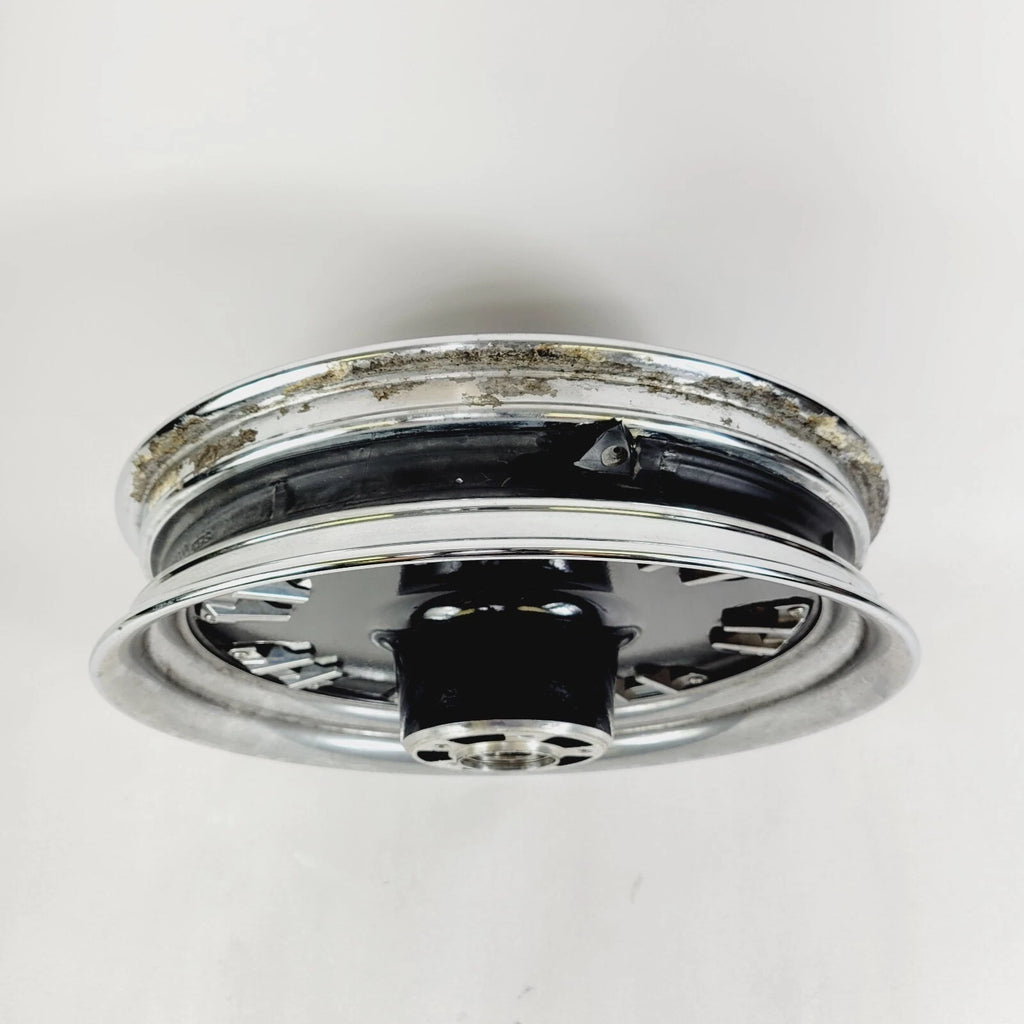 16x3 Front Wheel Fang Contrast Chrome for Harley Dyna FXDFSE CVO (2009)