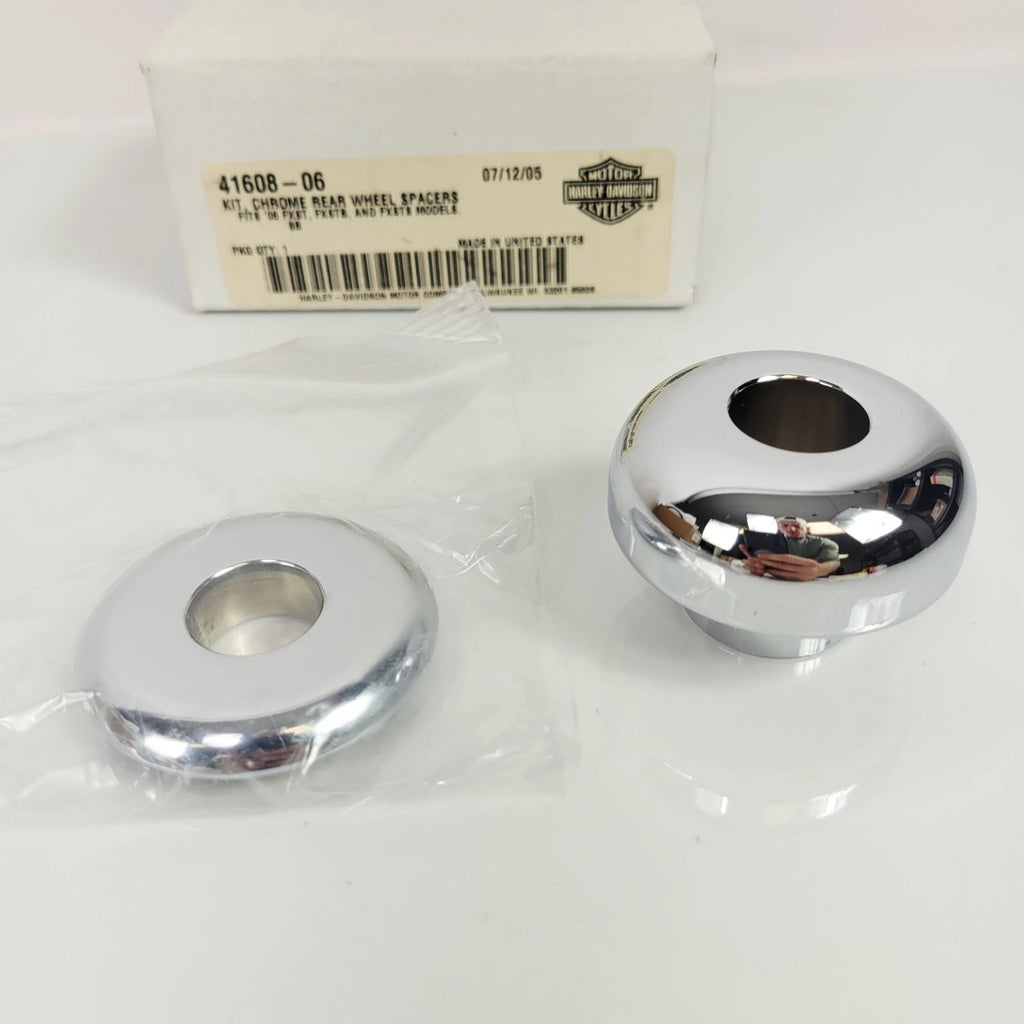 Chrome Rear Wheel Spacer Kit for Harley Softail FXST FXSTB FXSTS (2006) 41608-06