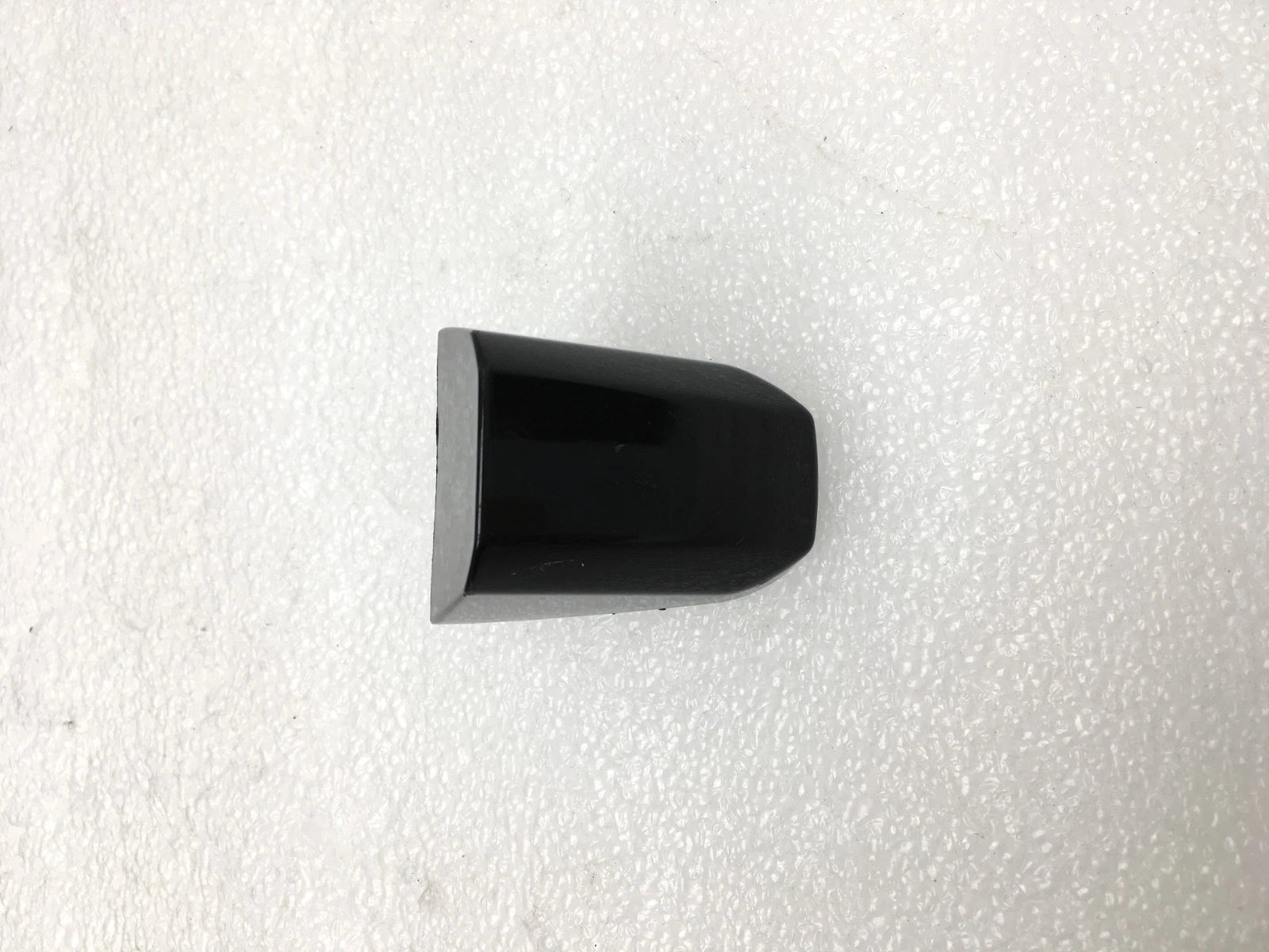 Exterior Door Handle End Bezel Trim for GMC Sierra (2019–2023) 84496182