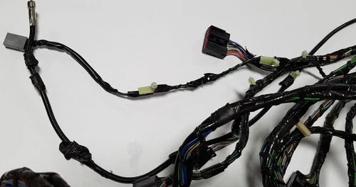 Audio CD Changer Wire Harness for Lincoln Mark VIII (1997–1998)