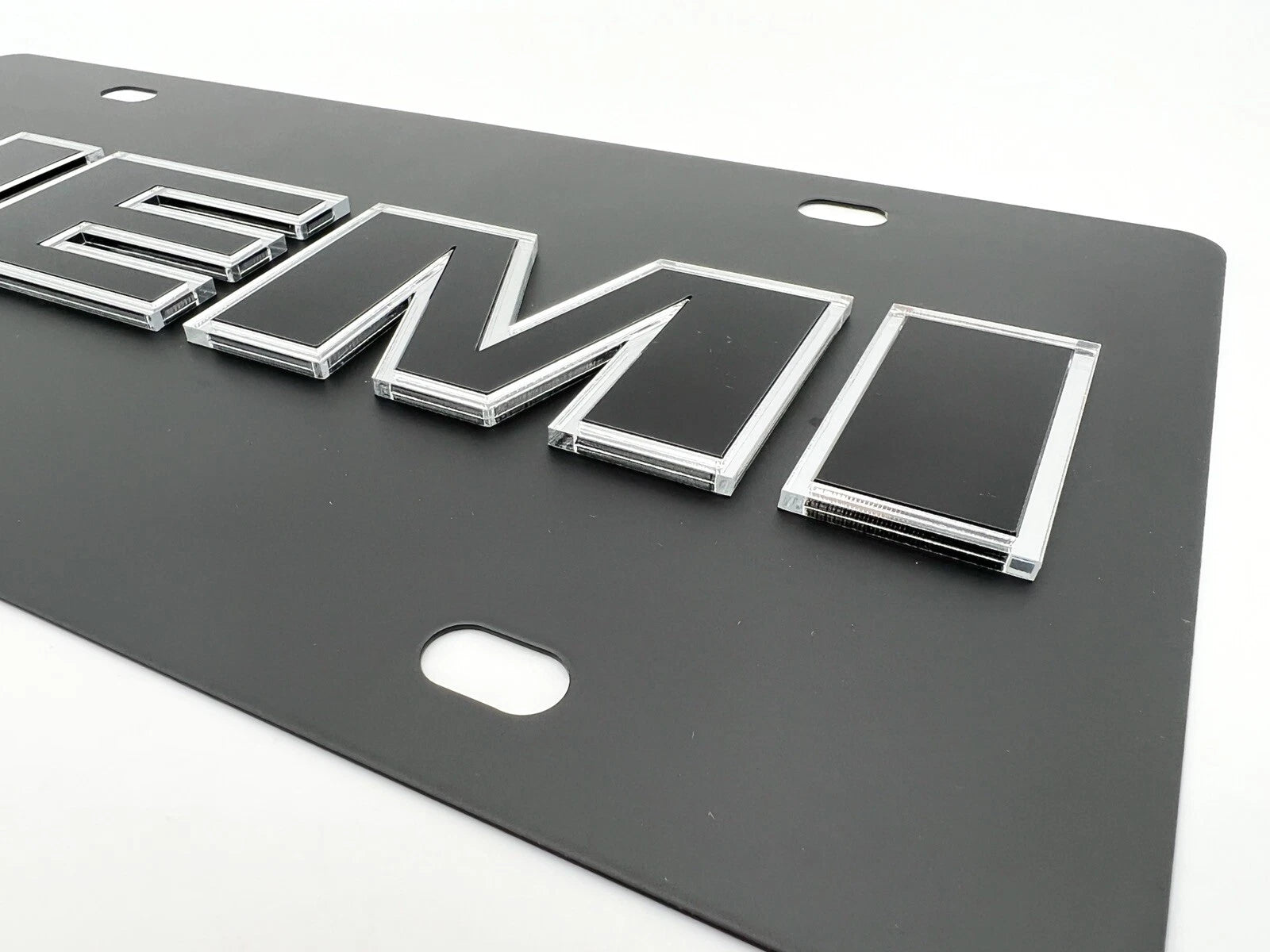 Black Metal License Plate with 3D HEMI Emblem Logo for Dodge (2005–2025)