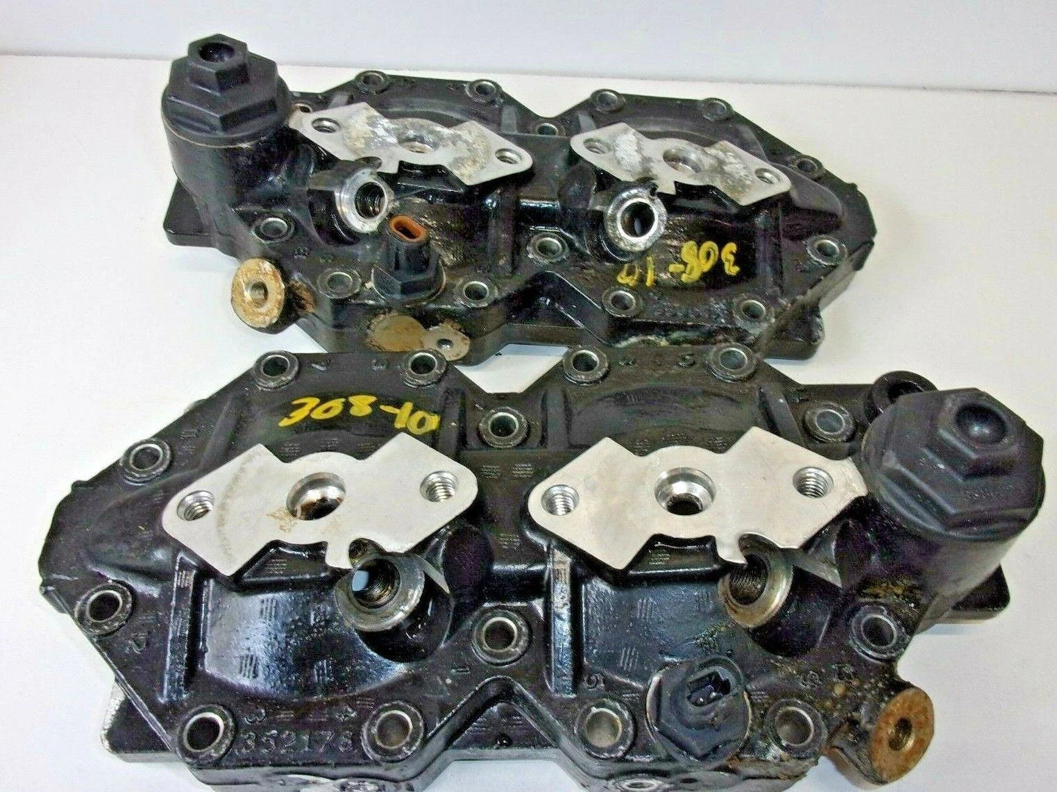 Cylinder Head Set for Evinrude 115-150hp (2007–2012) 5006451 5006257