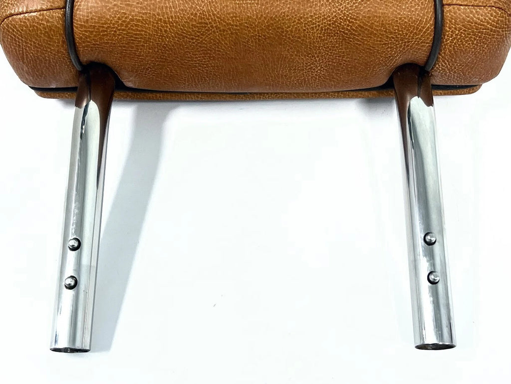 Bow Backrest Cushion for Scout 320 LXF (2019–2023) - Stainless Steel Tubes