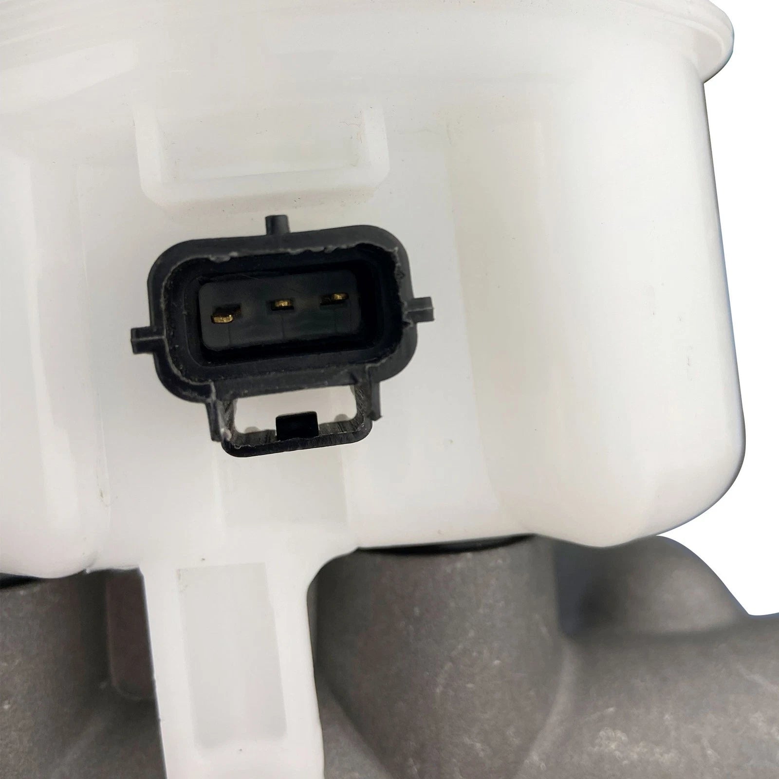 Brake Master Cylinder for Ford Five Hundred, Freestyle, Mercury Montego (2005–2007)