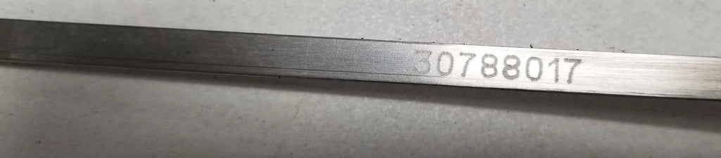 Engine Oil Dipstick for Volvo S80 XC90 3.2L (2007) 30788017