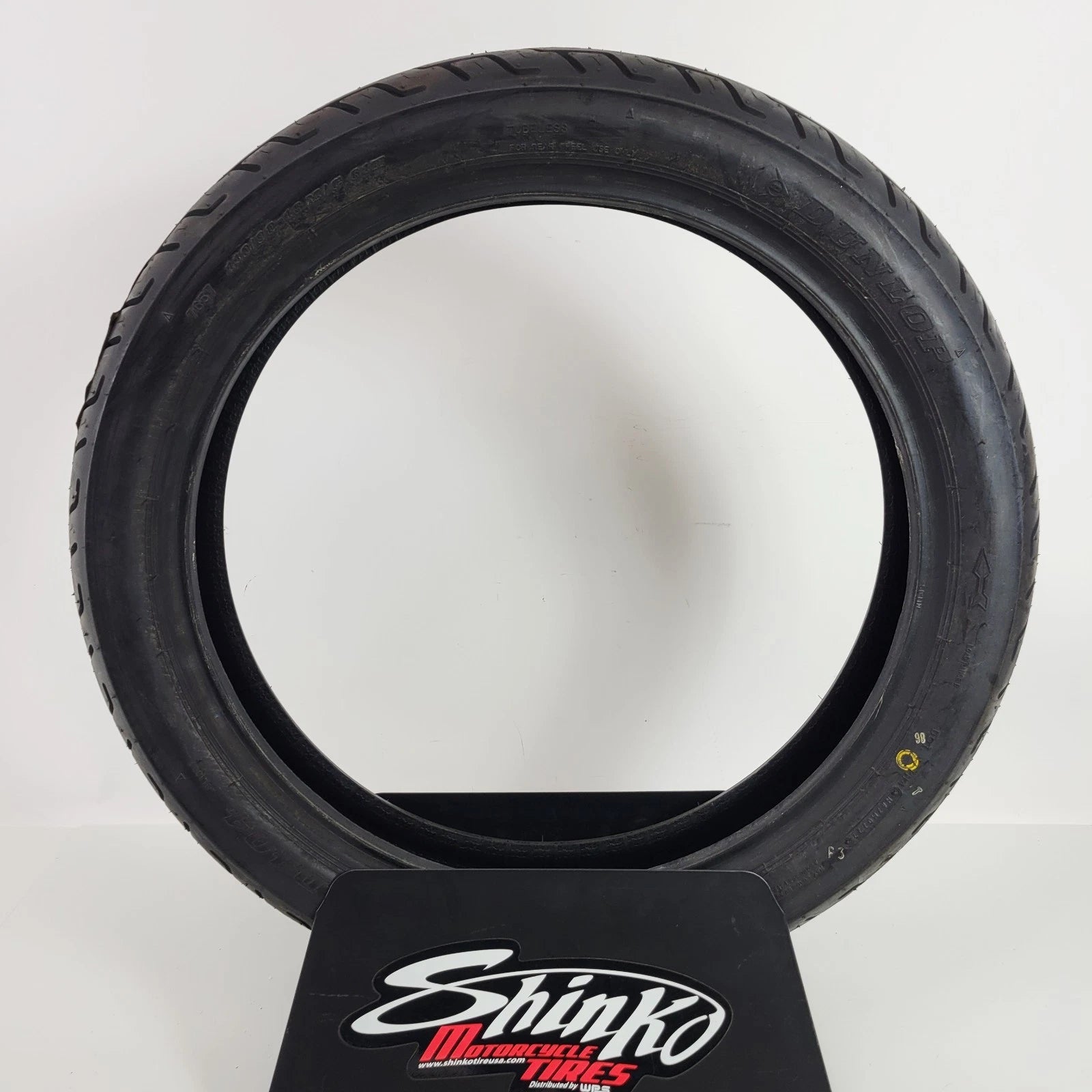 Dunlop D404 Rear Motorcycle Tire 110/90-18 61H Bias TL for Motorcycle
