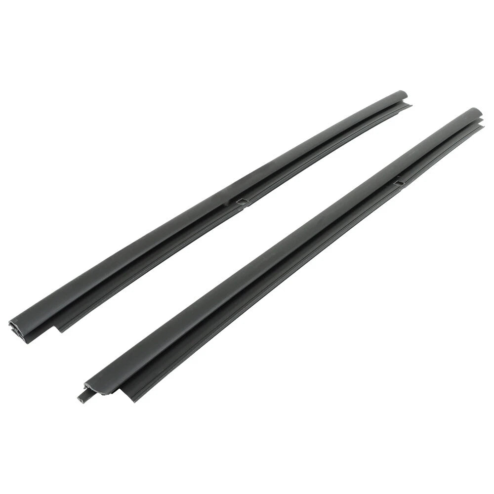 Set of 2 Front Outer Door Window Weatherstrip for GMC Silverado Sierra (1999–2007)