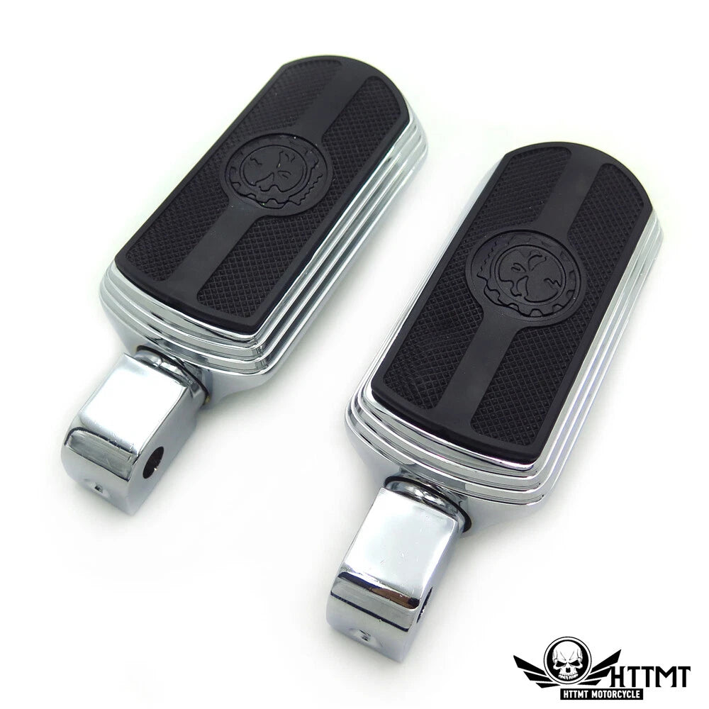 Chrome Skull Rubber Footpeg for Yamaha Road Star Warrior (2002–2009)