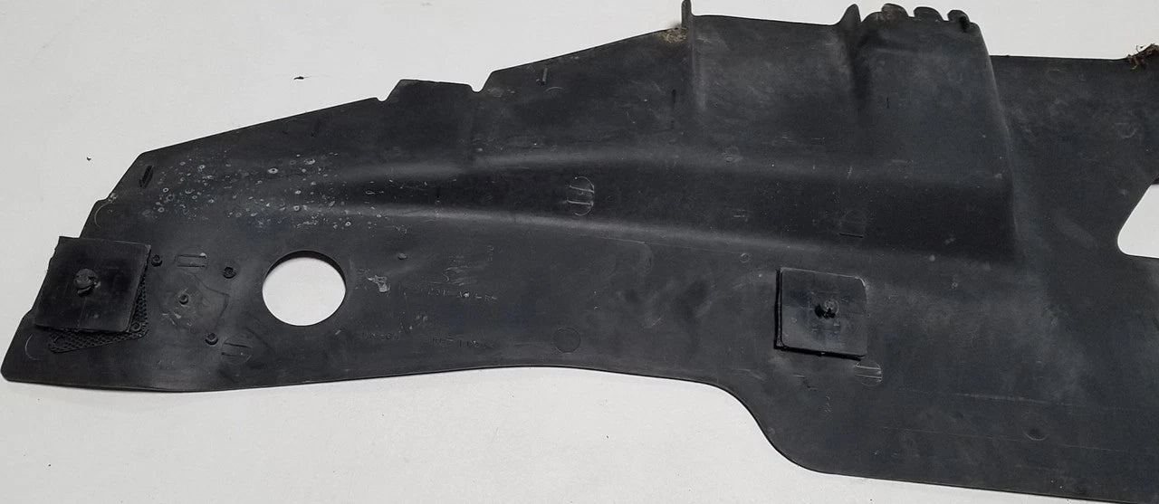 Bumper Radiator Core Support Upper Cover Trim for Lincoln Mark VIII (1997–1998)