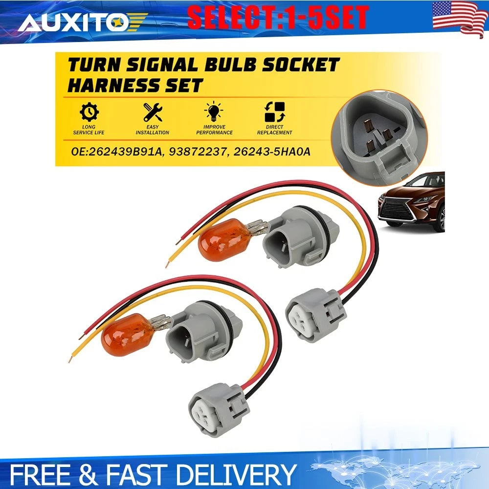 Turn Signal Bulb Socket with Wire Harness for Toyota Matrix (2009–2014)