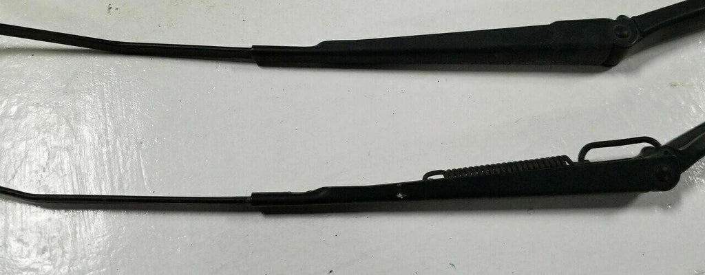 Wiper Arm Set for Lincoln LS (2000–2002)