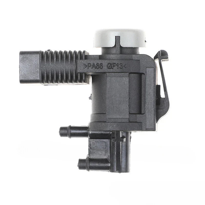 Idle Air Control Valve for Volkswagen Beetle Golf and Audi A3 A4 (1999–2008)