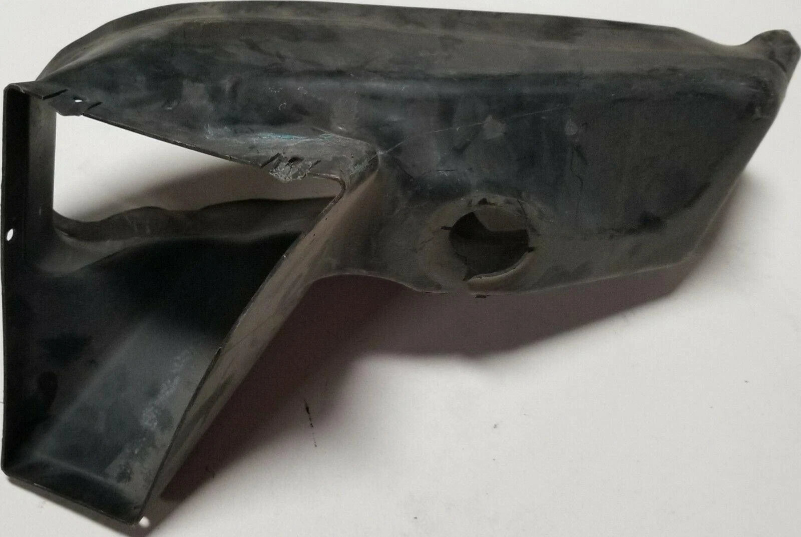 Intercooler Air Guide Shroud for Audi A6 C5 (1998–2004) 4B0117336F