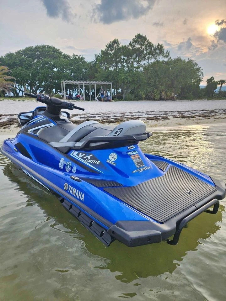 Blacktip Seat Cover for Yamaha WaveRunner VX Cruiser (2015–2020)