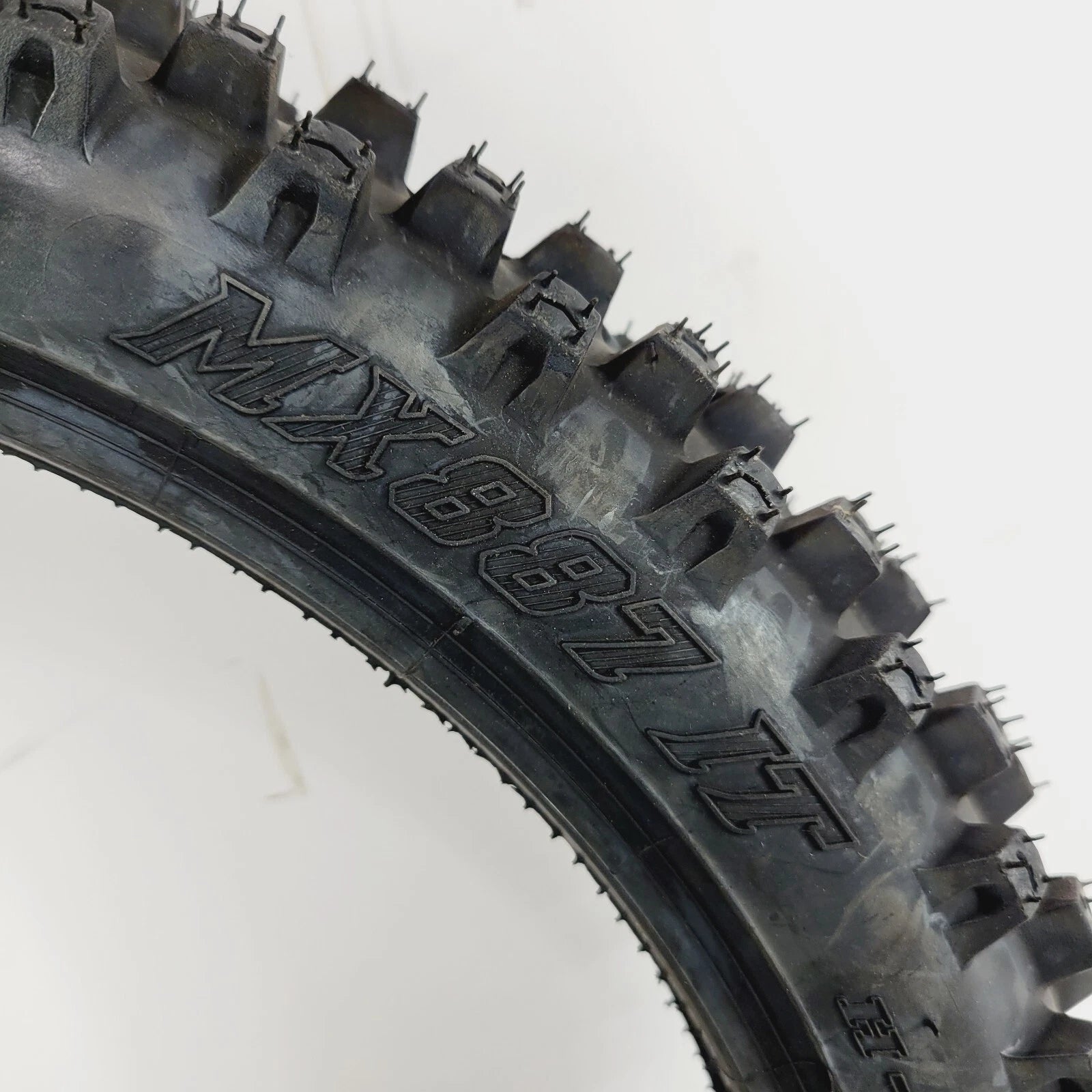 Sedona MX887IT Front Tire for Motocross (60/100-14, 870-1013)