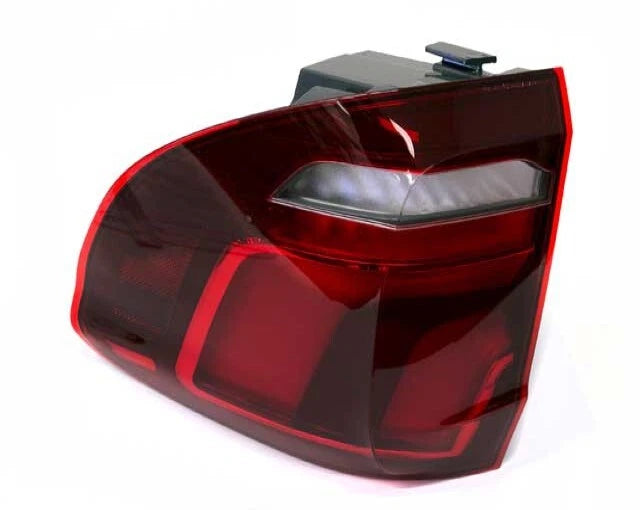 OEM Passenger Right Outer Tail Light for BMW (2000–2006) 63217290104
