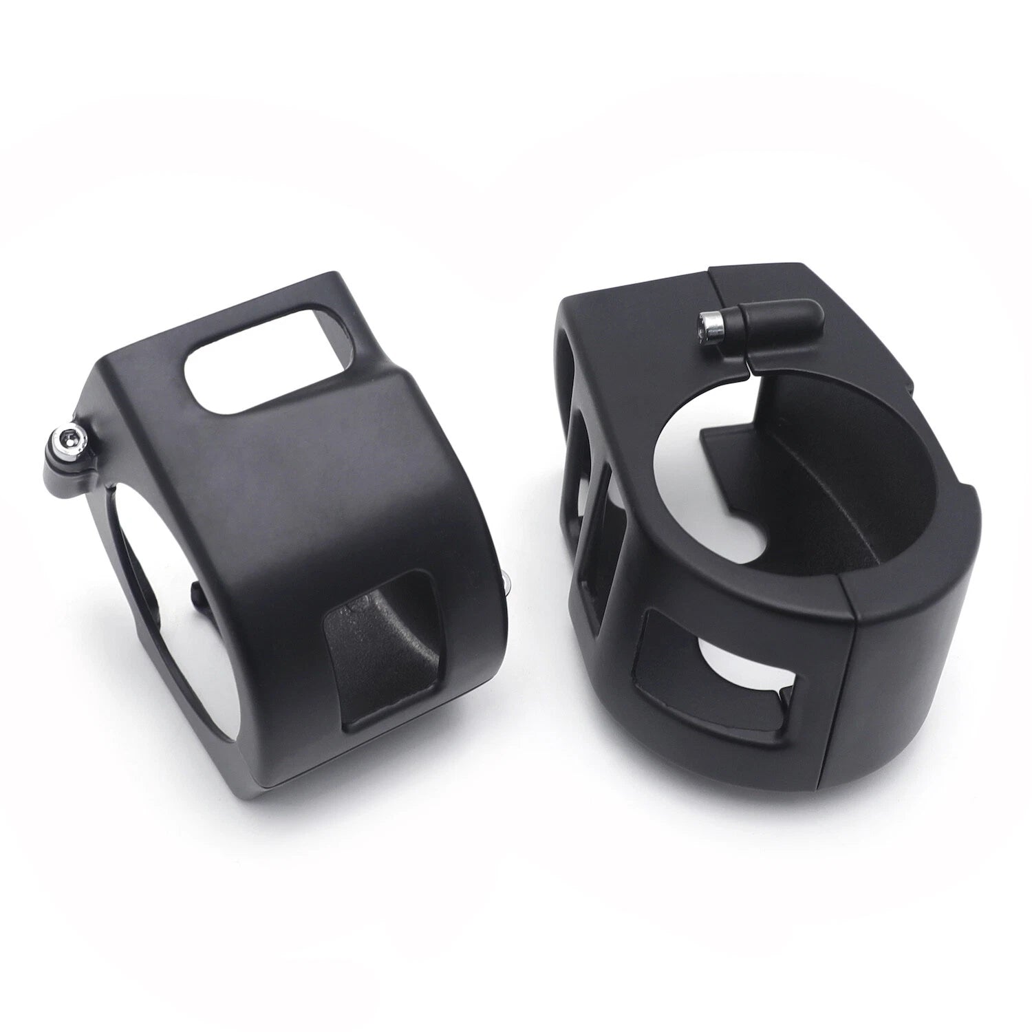 Black Switch Housing Cover for Yamaha XVS V-Star 1100 (1999–2012)