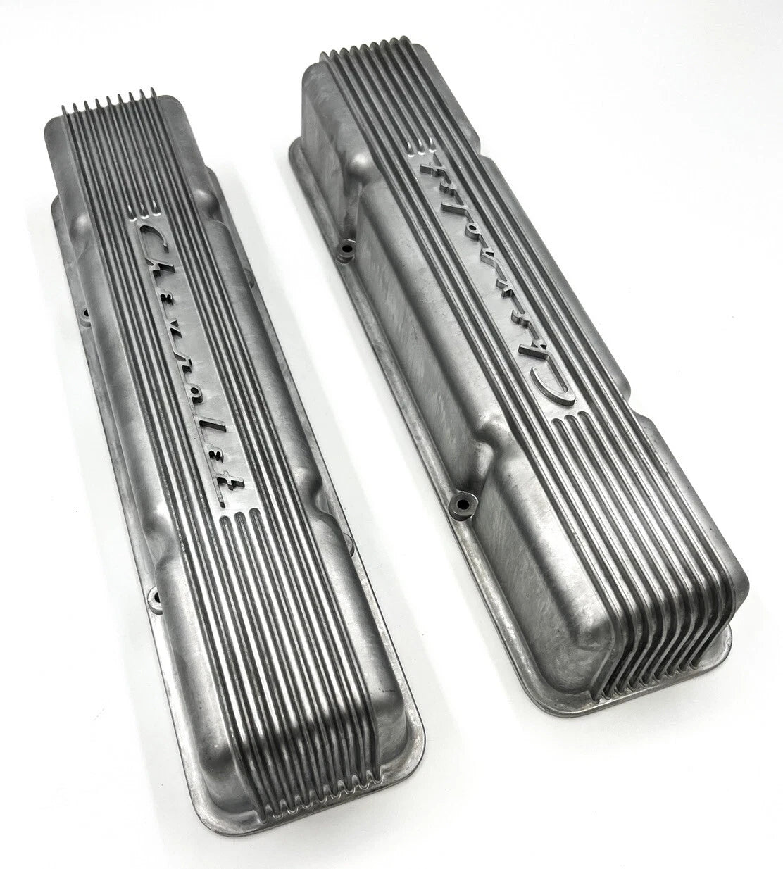 Valve Covers Aluminum Finned Replacement for Chevrolet Small Block 350 (1960–1979)
