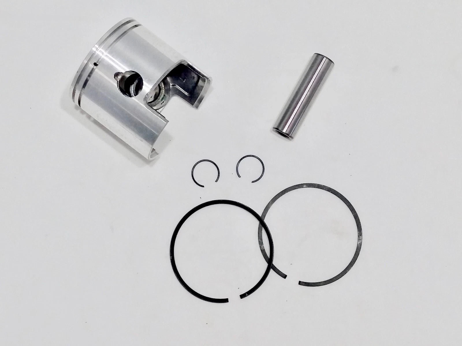Piston Kit O/S 0 for Tohatsu 35HP-40HP (2Cyl)