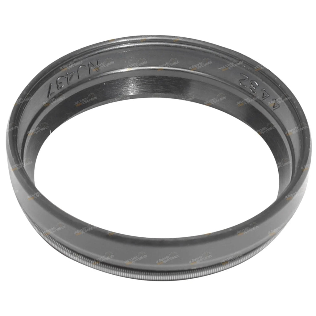 Rear axle oil seal for TOYOTA