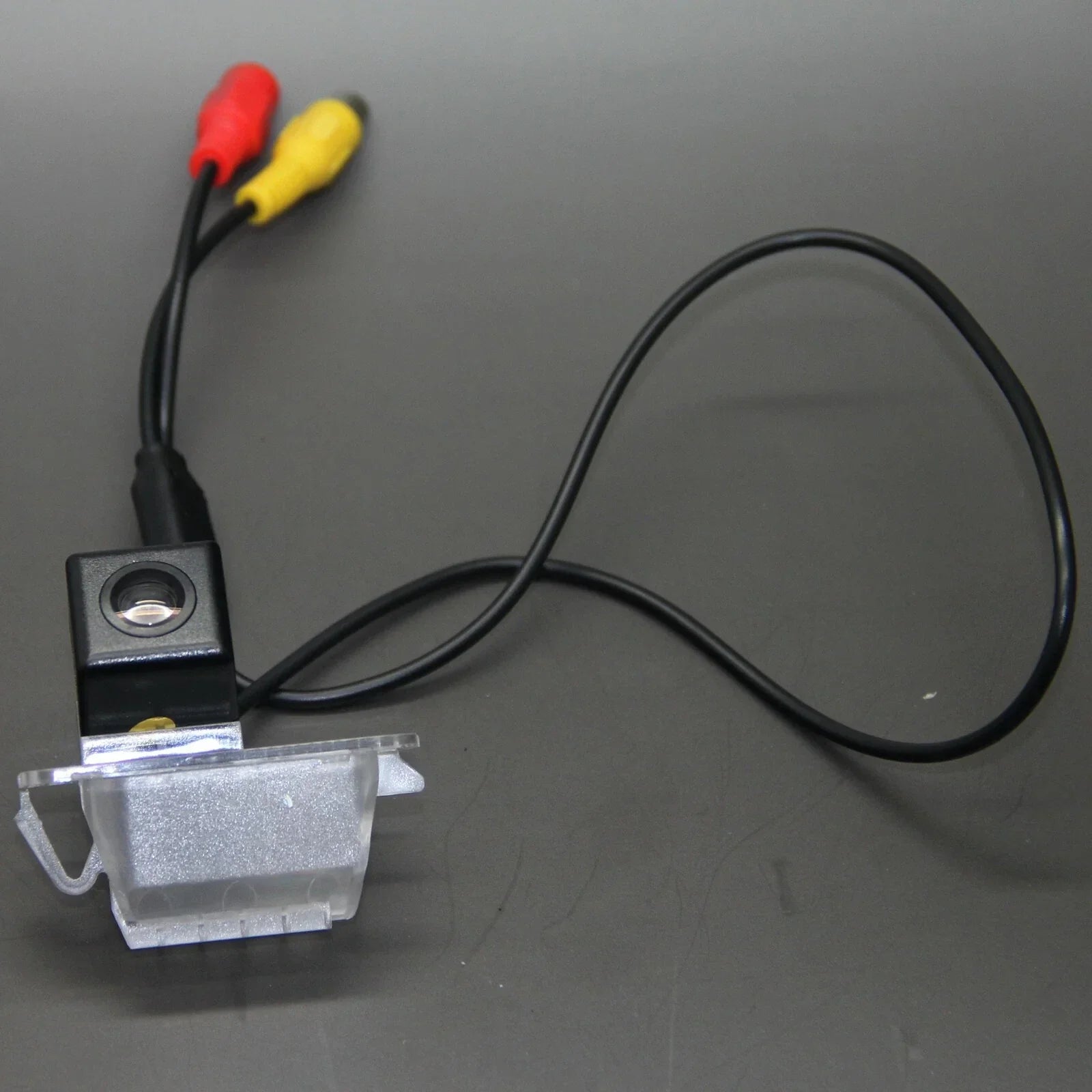 Reverse Rear View Backup Camera for Ford Focus Hatchback (2008–2010)