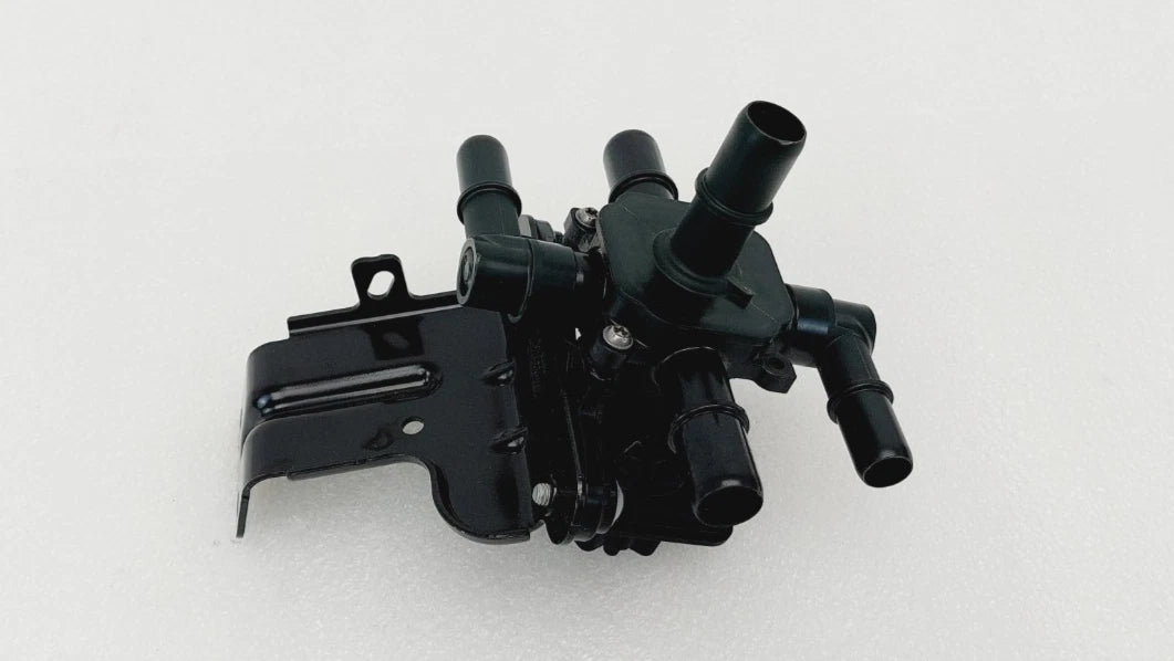 Coolant Diverter Valve Assembly PZ9Z-8C605-B for Ford Mustang Mach-E (2023–2025)