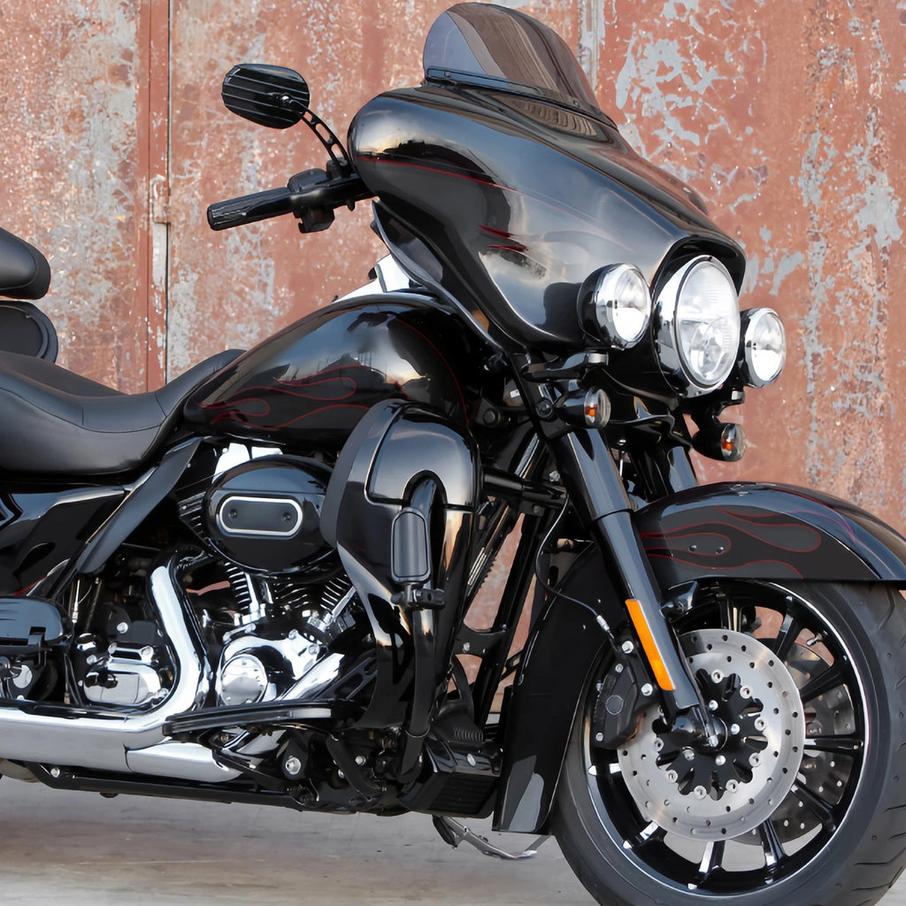 Lower vented leg fairings with speaker box pods for Harley Touring Road King (1983–2013)