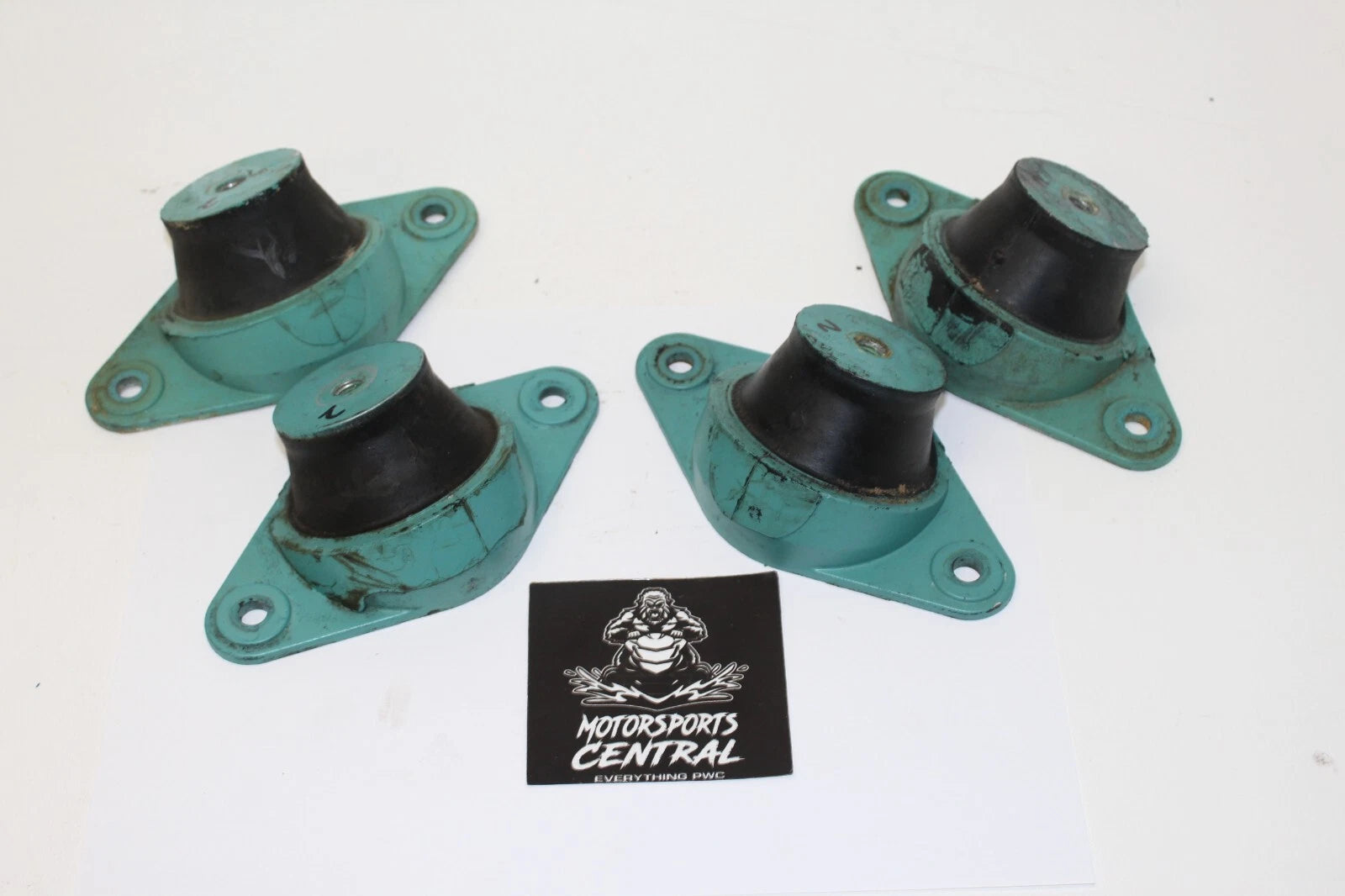 Engine Mount for Kawasaki 900 1100 1200 1500 ULTRA 15F LX (2000–2009) 92161-3789